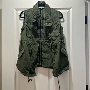 EUC Pleione Cotton Twill Military Vest, Army Green, Women’s XS